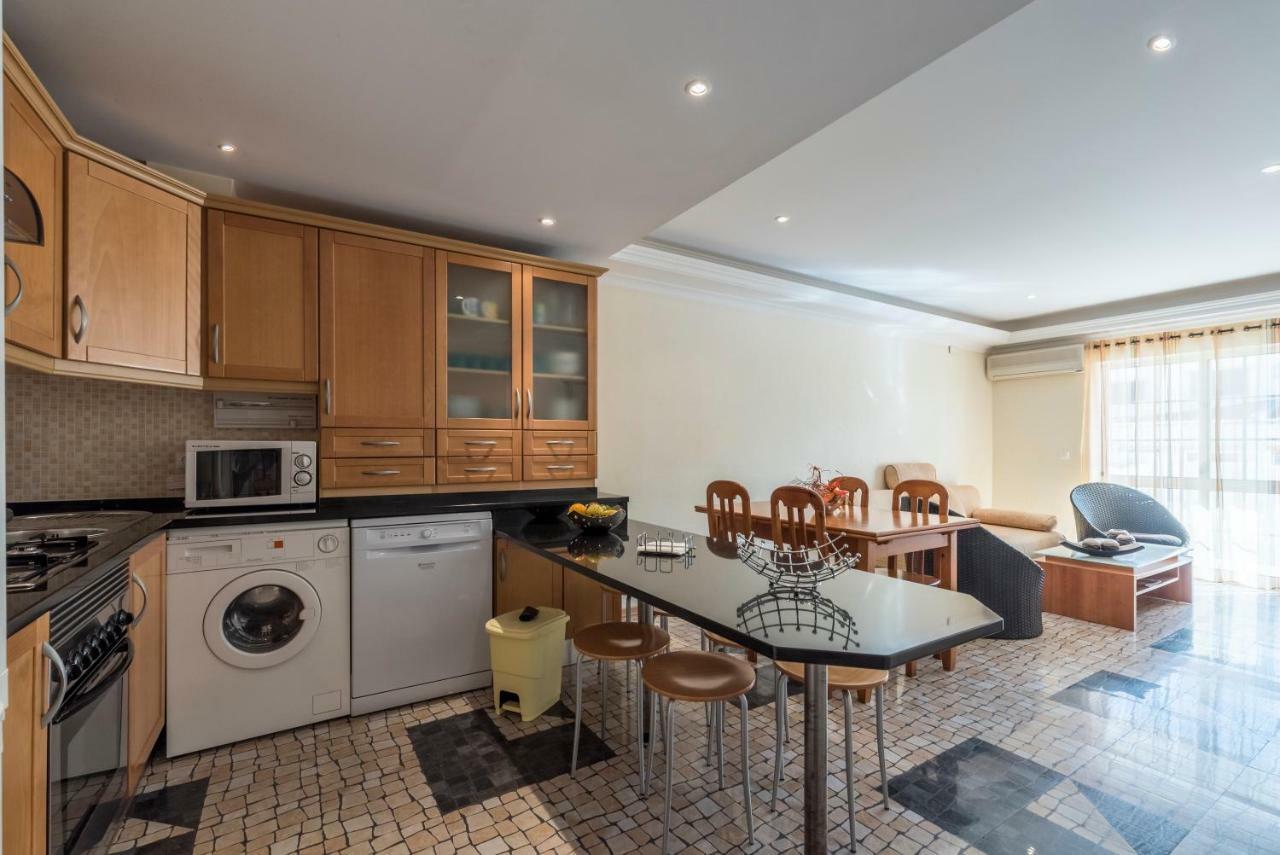 Apartamento Altura Bagian luar foto