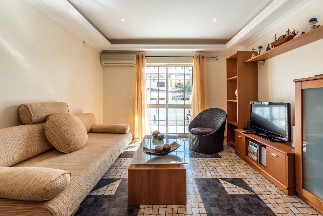 Apartamento Altura Bagian luar foto