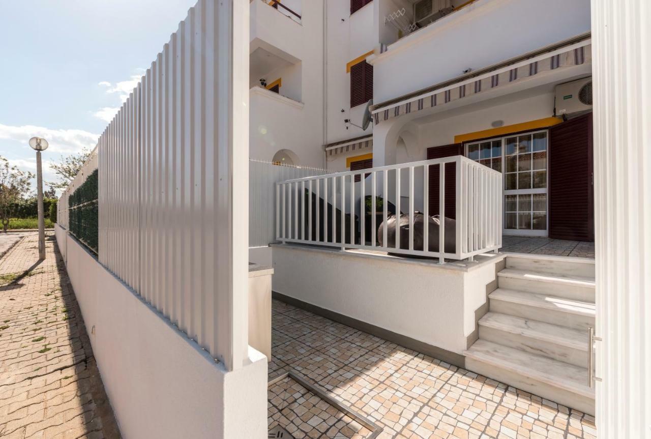 Apartamento Altura Bagian luar foto