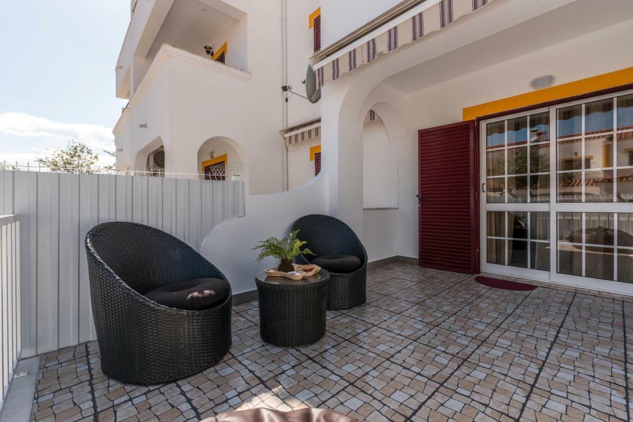 Apartamento Altura Bagian luar foto